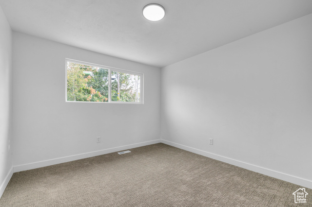 Photo 10 for MLS #2108306 at 920 E Violet Dr