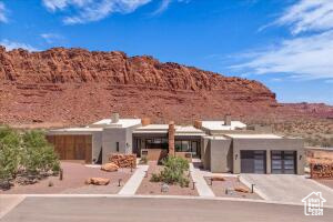 Photo 3 for MLS #2108308 at 705 N Sanctuary Pl