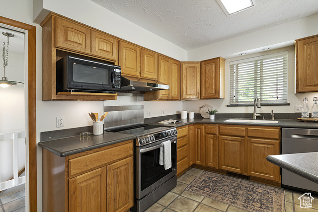 Photo 5 for MLS #2108313 at 7622 S Cambria Cir