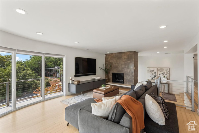 Photo 6 for MLS #2108320 at 938 N Terrace Hills Dr
