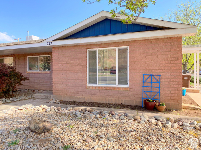 Photo 4 for MLS #2108325 at 247 W 400 North #1