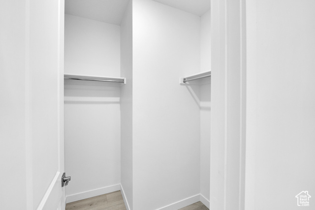 Photo 11 for MLS #2108329 at 1192 N Horseshoe Way #505