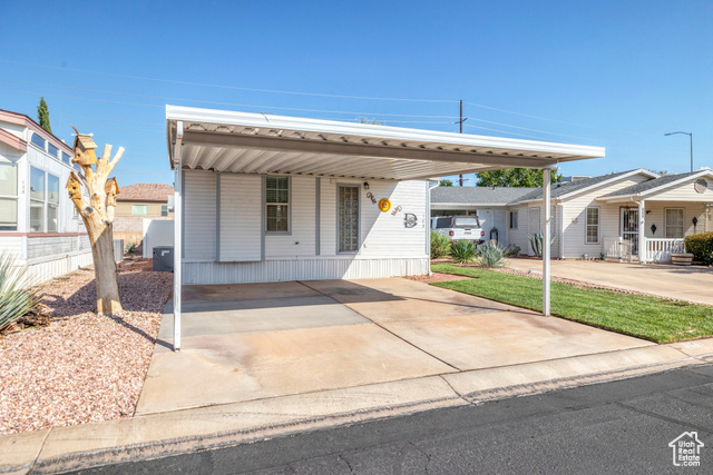 Photo 19 for MLS #2108346 at 2990 E Riverside Dr #173