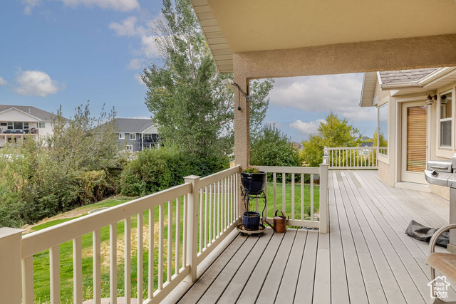 Photo 14 for MLS #2108347 at 940 E Canyon Rd