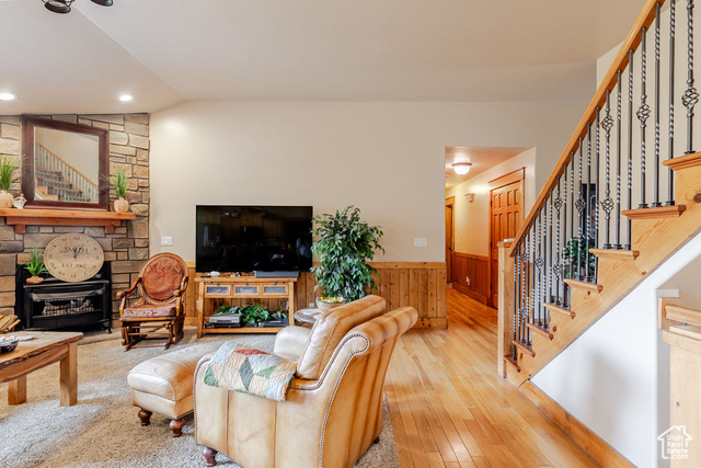 Photo 7 for MLS #2108347 at 940 E Canyon Rd