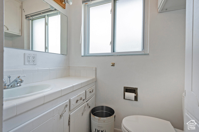Photo 16 for MLS #2108354 at 2862 E Pamela Dr