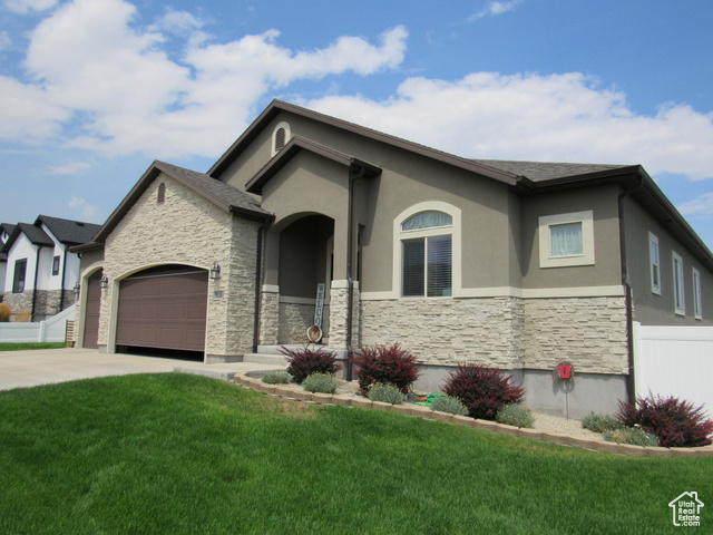 Photo 3 for MLS #2108356 at 7538 W Box Leaf Cir