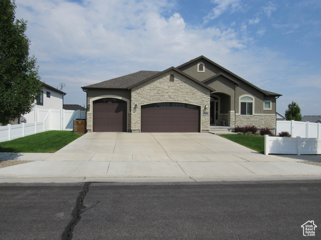MLS #2108356                     located at 7538 W Box Leaf Cir,
                     Herriman, UT