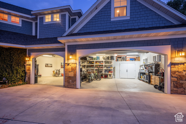 Photo 49 for MLS #2108370 at 424 E Secret Cove Ct