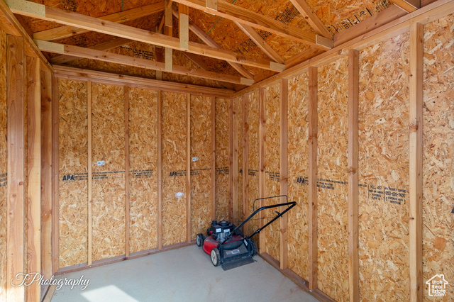 Photo 28 for MLS #2108380 at 3272 W 2650 South