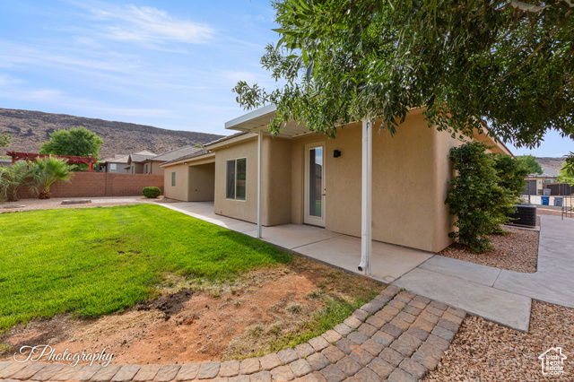 Photo 29 for MLS #2108380 at 3272 W 2650 South