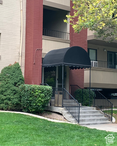 530 S 400 E #2202, Salt Lake City UT 84111