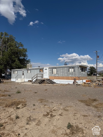 Photo 7 for MLS #2108388 at 145 N Center St