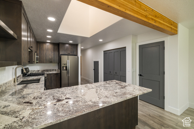 Photo 8 for MLS #2108403 at 329 E Pueblo Ct