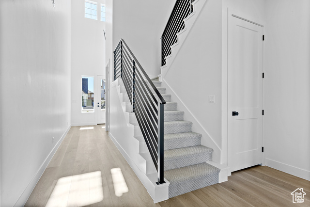 Photo 9 for MLS #2108431 at 2941 E Alderann St