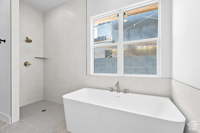 Photo 13 for MLS #2108431 at 2941 E Alderann St