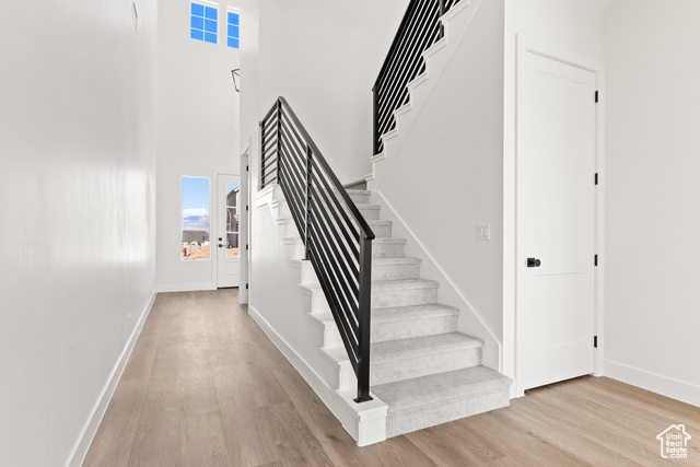 Photo 9 for MLS #2108432 at 2914 E Alderann St