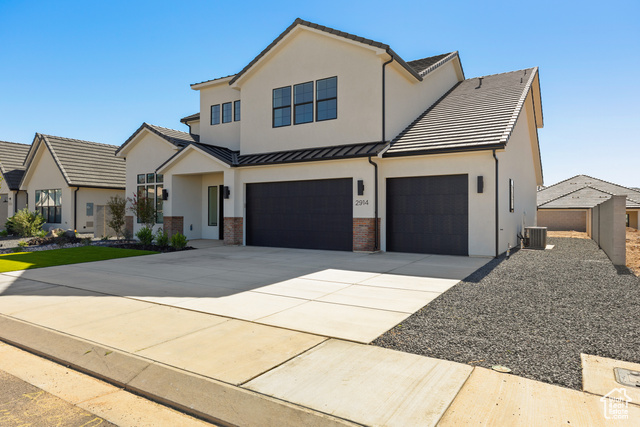 Photo 39 for MLS #2108432 at 2914 E Alderann St