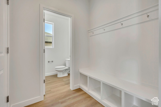 Photo 9 for MLS #2108506 at 6646 S Skyloop Dr #8