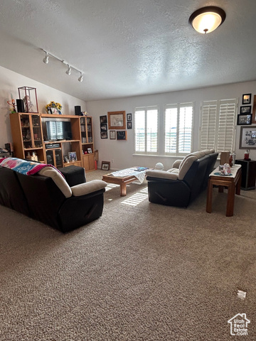 Photo 11 for MLS #2108519 at 128 N 4500 West