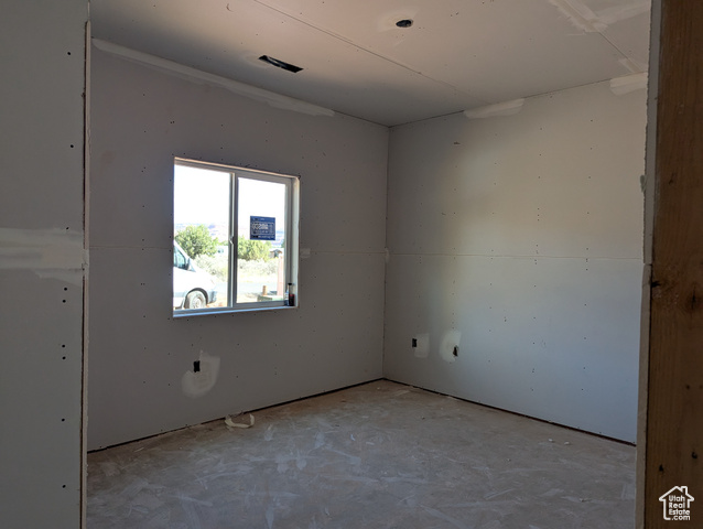 Photo 16 for MLS #2108550 at 859 W Chamberlain Dr