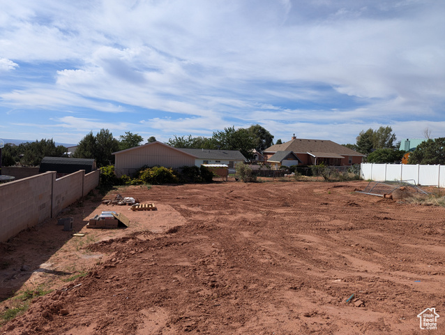 Photo 18 for MLS #2108550 at 859 W Chamberlain Dr