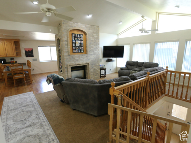 Photo 4 for MLS #2108558 at 2131 S Mountain Vista Ln