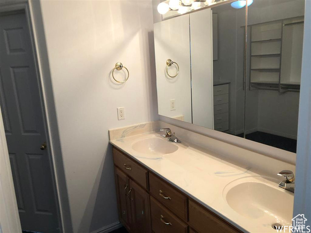 Photo 10 for MLS #2108558 at 2131 S Mountain Vista Ln