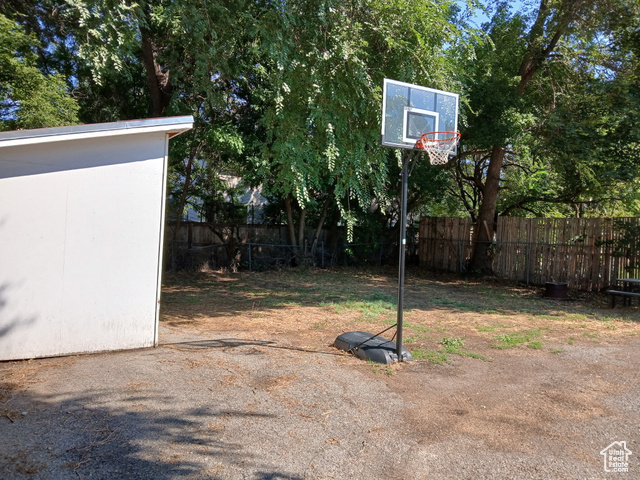 Photo 8 for MLS #2108564 at 1312 Grant Ave
