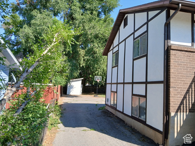 Photo 2 for MLS #2108564 at 1312 Grant Ave