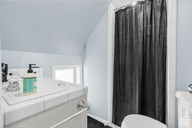 Photo 18 for MLS #2108587 at 11450 N Pigeon Hollow Rd