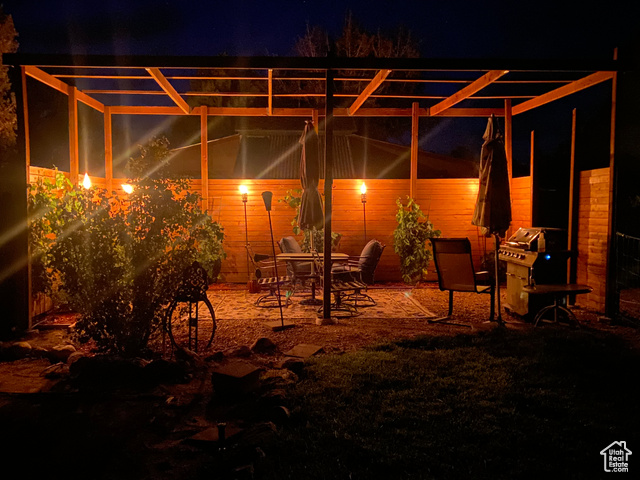 Photo 32 for MLS #2108587 at 11450 N Pigeon Hollow Rd