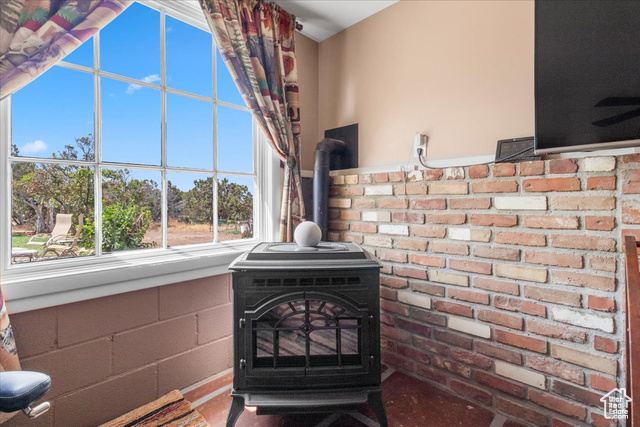Photo 8 for MLS #2108587 at 11450 N Pigeon Hollow Rd