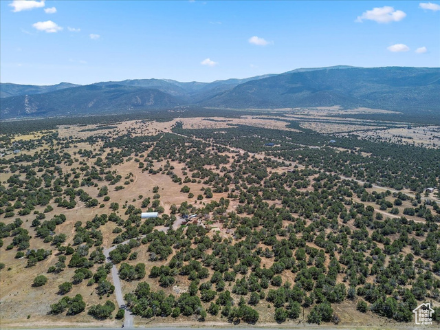 Photo 47 for MLS #2108587 at 11450 N Pigeon Hollow Rd