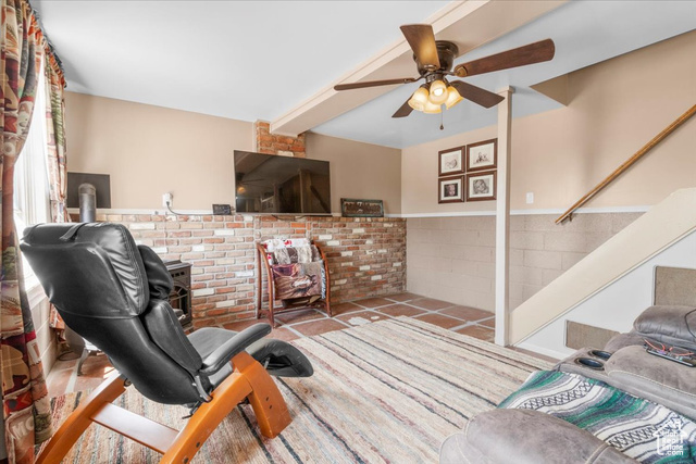 Photo 7 for MLS #2108587 at 11450 N Pigeon Hollow Rd