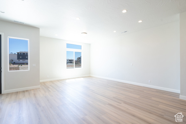 Photo 9 for MLS #2108592 at 684 W High Tide Pl #131