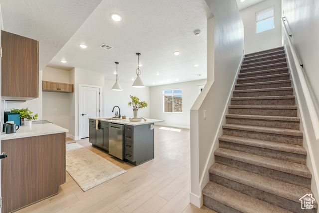 Photo 3 for MLS #2108594 at 3987 E Razor Dr #120