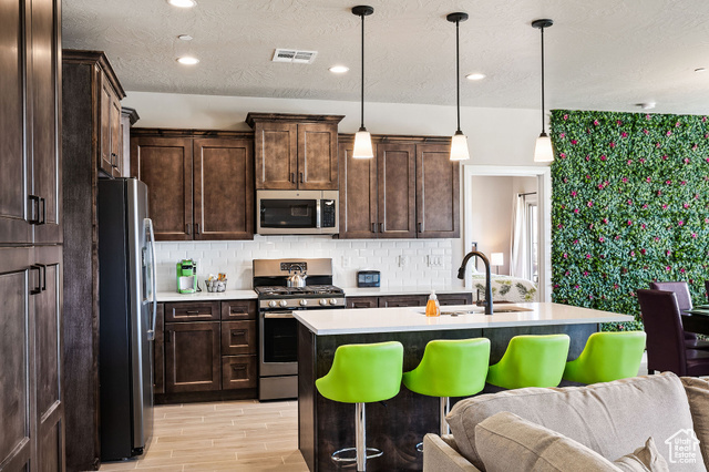 MLS #2108605 - 328 N 2020 West