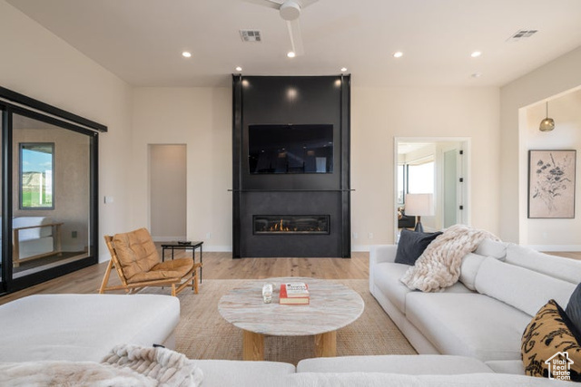 Photo 18 for MLS #2108619 at 4816 N Petroglyph Dr