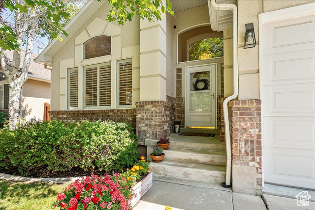 Photo 4 for MLS #2108628 at 3701 S Europa Dr