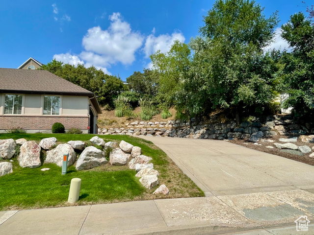 Photo 6 for MLS #2108638 at 1935 E Deere Valley Dr