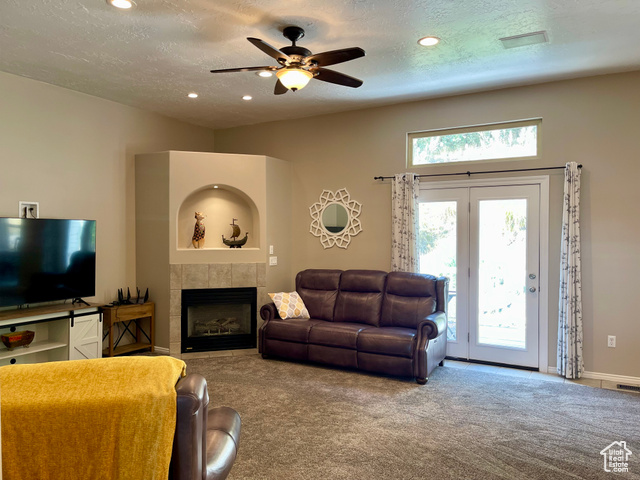 Photo 12 for MLS #2108638 at 1935 E Deere Valley Dr