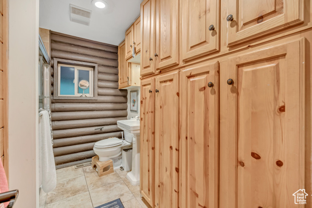 Photo 15 for MLS #2108650 at 311 Jungfrau Hill Rd #27