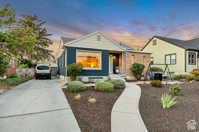 Photo 27 for MLS #2108653 at 1563 E Downington Ave