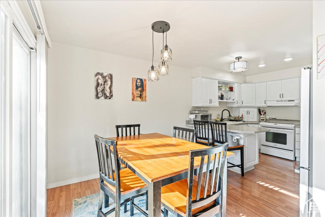 Photo 5 for MLS #2108663 at 4497 S Edgeware Ln