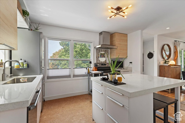602 N De Soto St