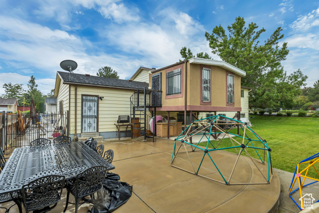 Photo 28 for MLS #2108672 at 3588 W Churchwood Dr