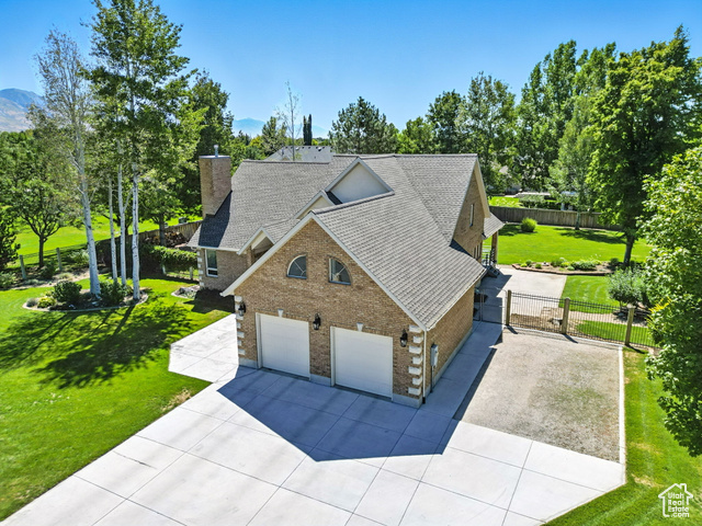 Photo 2 for MLS #2108676 at 6299 W 10950 North