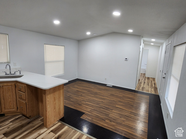 Photo 5 for MLS #2108686 at 774 W Superior Peak Dr