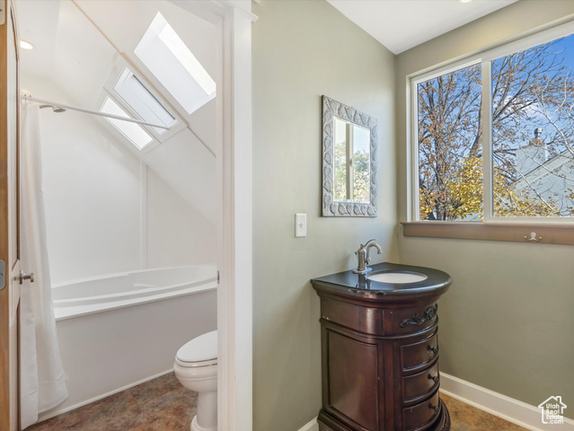 Photo 16 for MLS #2108690 at 1211 S Liberty Wells Pl